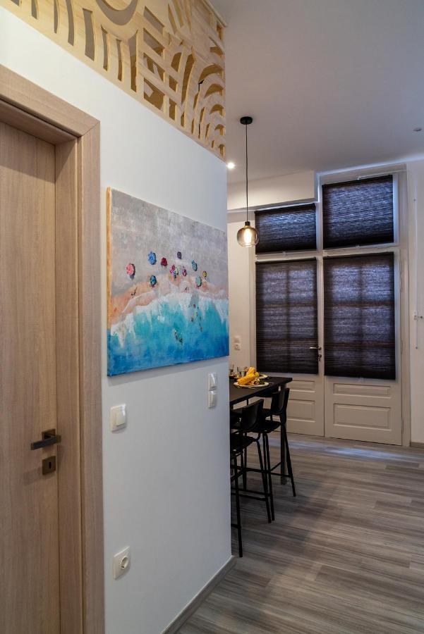 Central Suites Aegina 2 מראה חיצוני תמונה
