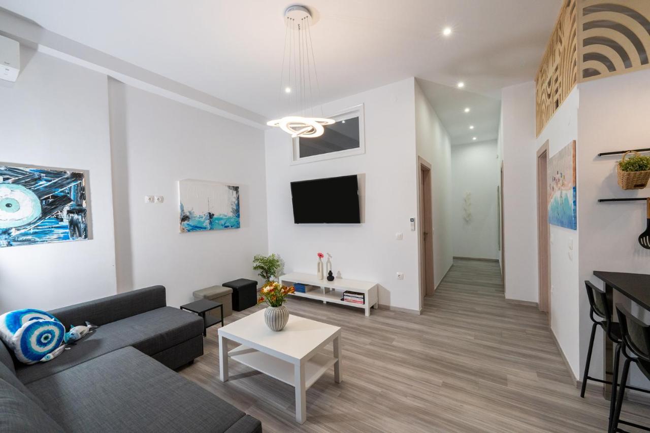 Central Suites Aegina 2 מראה חיצוני תמונה