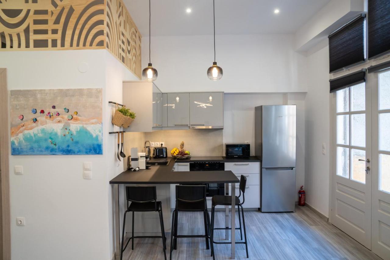 Central Suites Aegina 2 מראה חיצוני תמונה